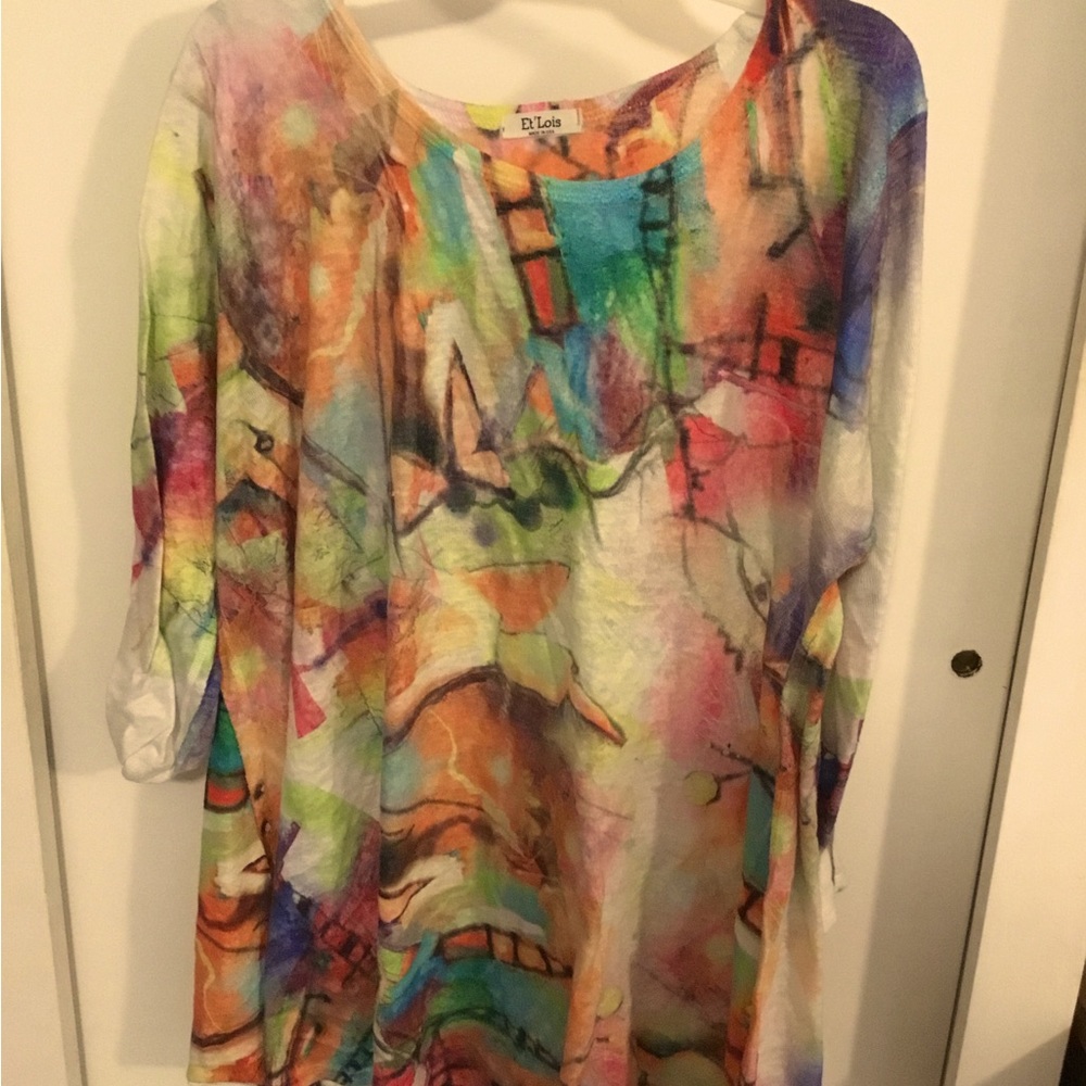 Colorful top